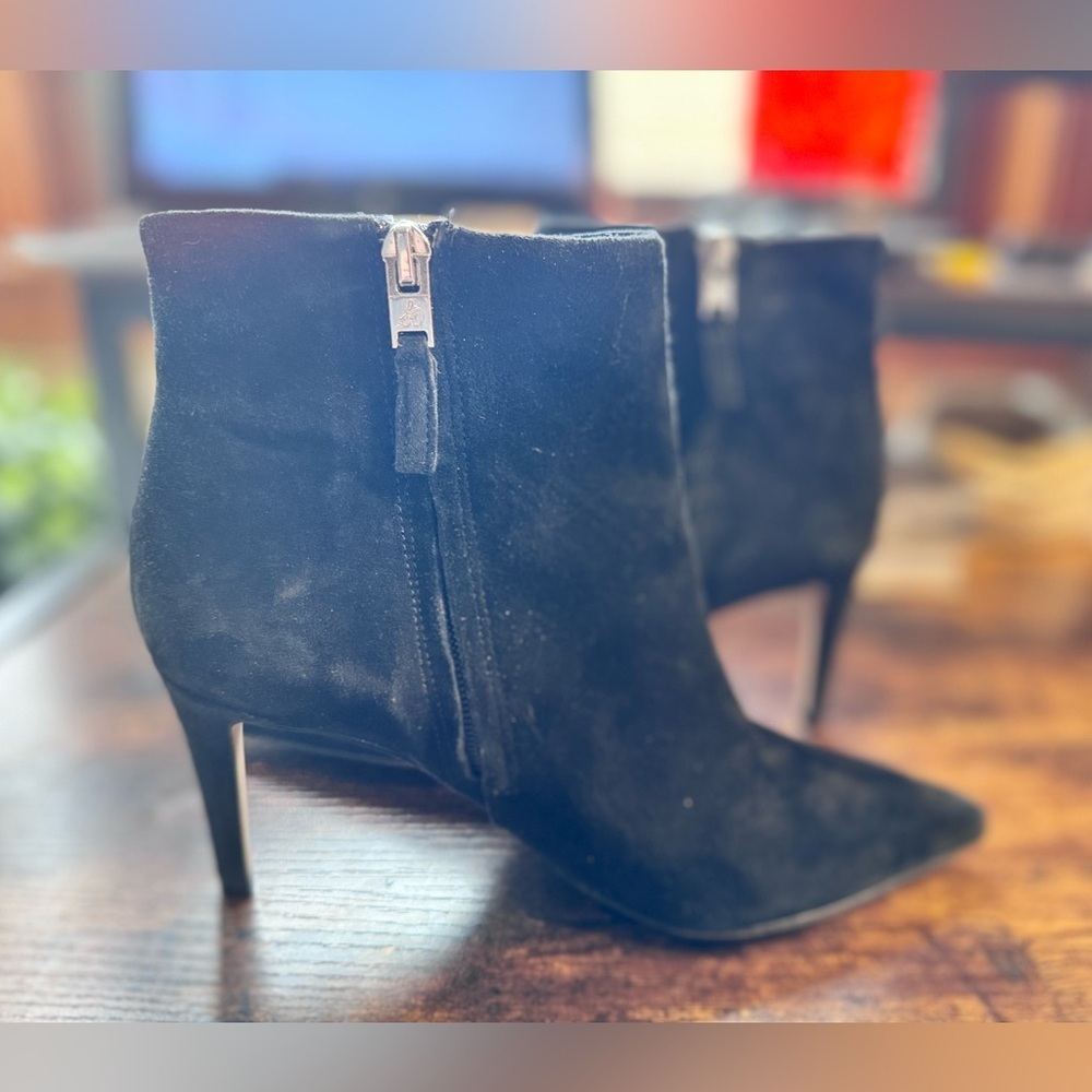 Sam Edelman Black Suede Pointed Toe Stiletto Ankle Boots - Size 9